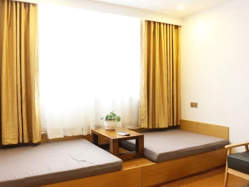 Greentree Inn Henan Jiaozuo Mengzhou Huifeng Road Express Hotel