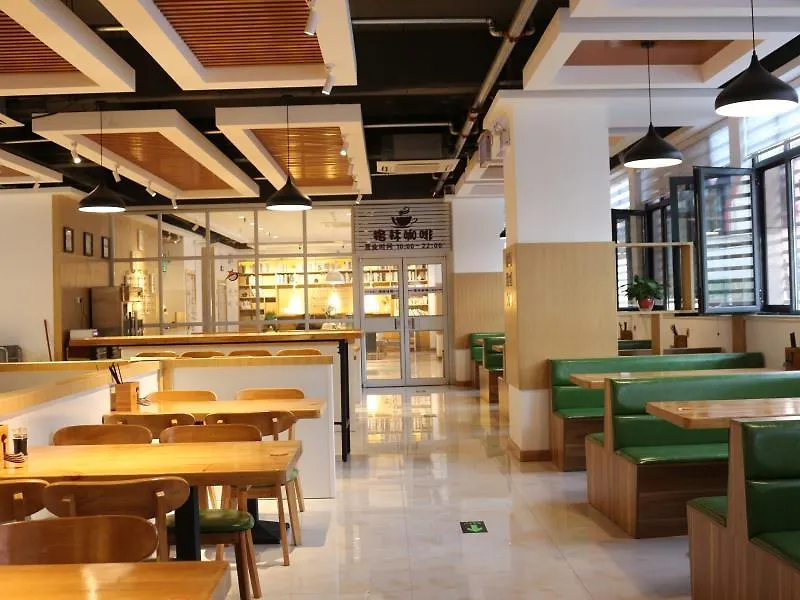 Greentree Inn Henan Jiaozuo Mengzhou Huifeng Road Express Hotel