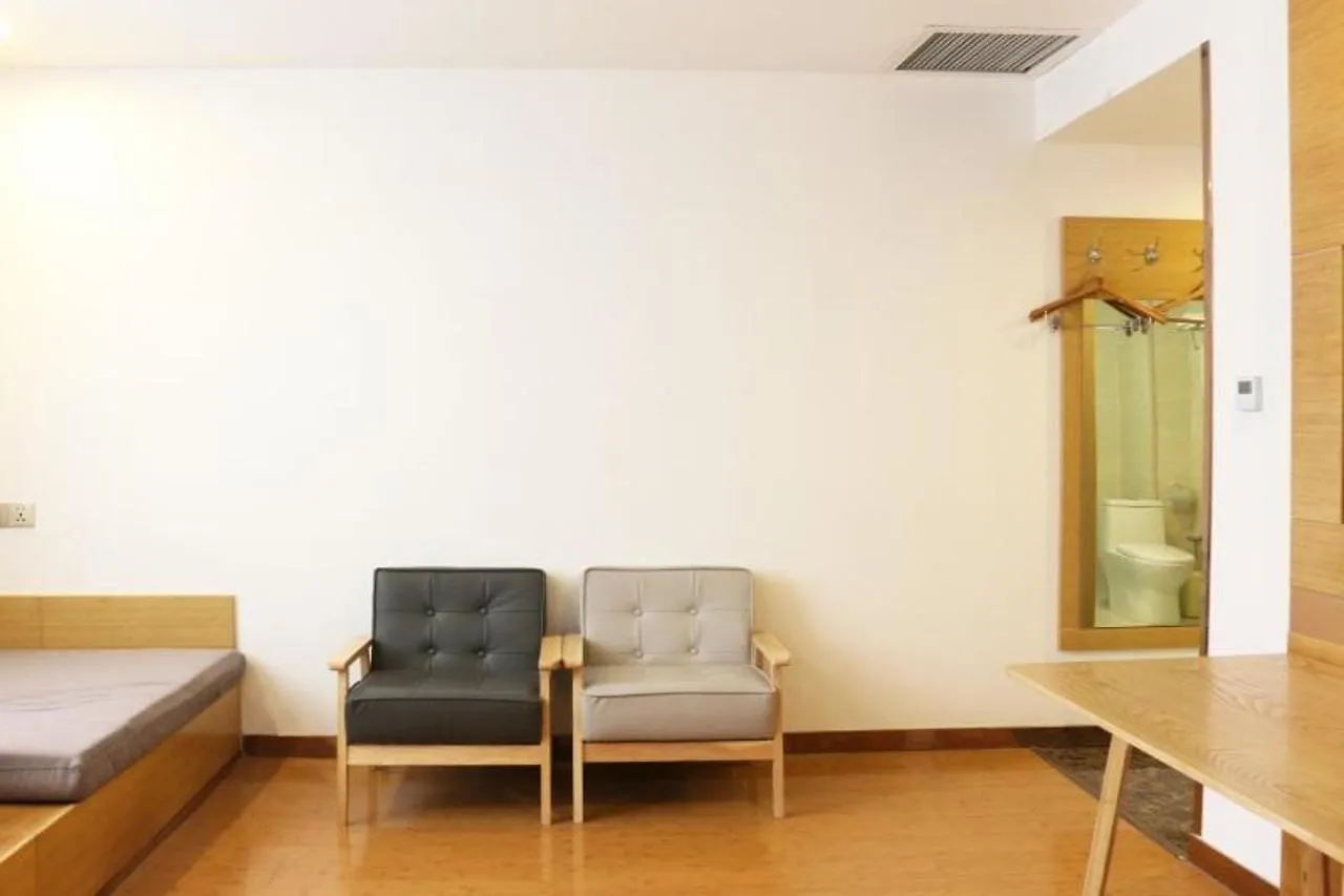***  Greentree Inn Henan Jiaozuo Mengzhou Huifeng Road Express Hotel Kína